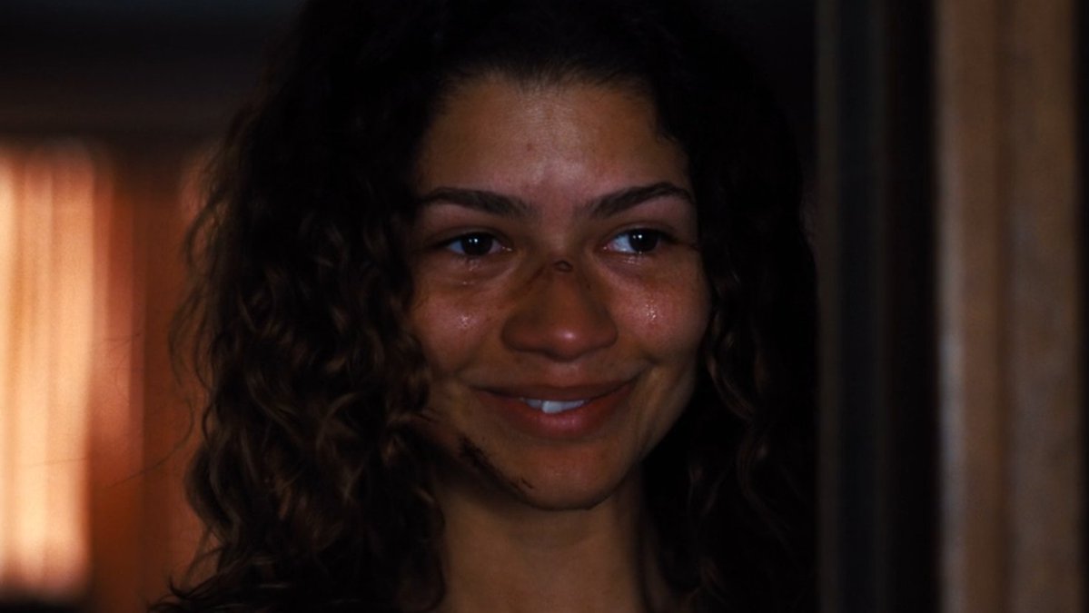 ThePopsLit's tweet photo. Maddy mató a Rue wey😭 #Euphoria https://t.co/tcWbBCAFxz