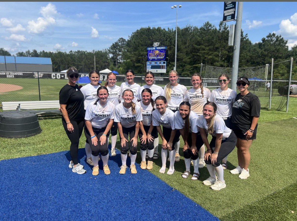 Bristol_Jones28's tweet photo. Thank you so much @PearlRiverSB and @CoLinSoftball for hosting us this weekend!! It was a great first weekend for @msbombers_gc and I can’t wait for the rest of the summer with this group!! https://t.co/NBXdjrIhYk