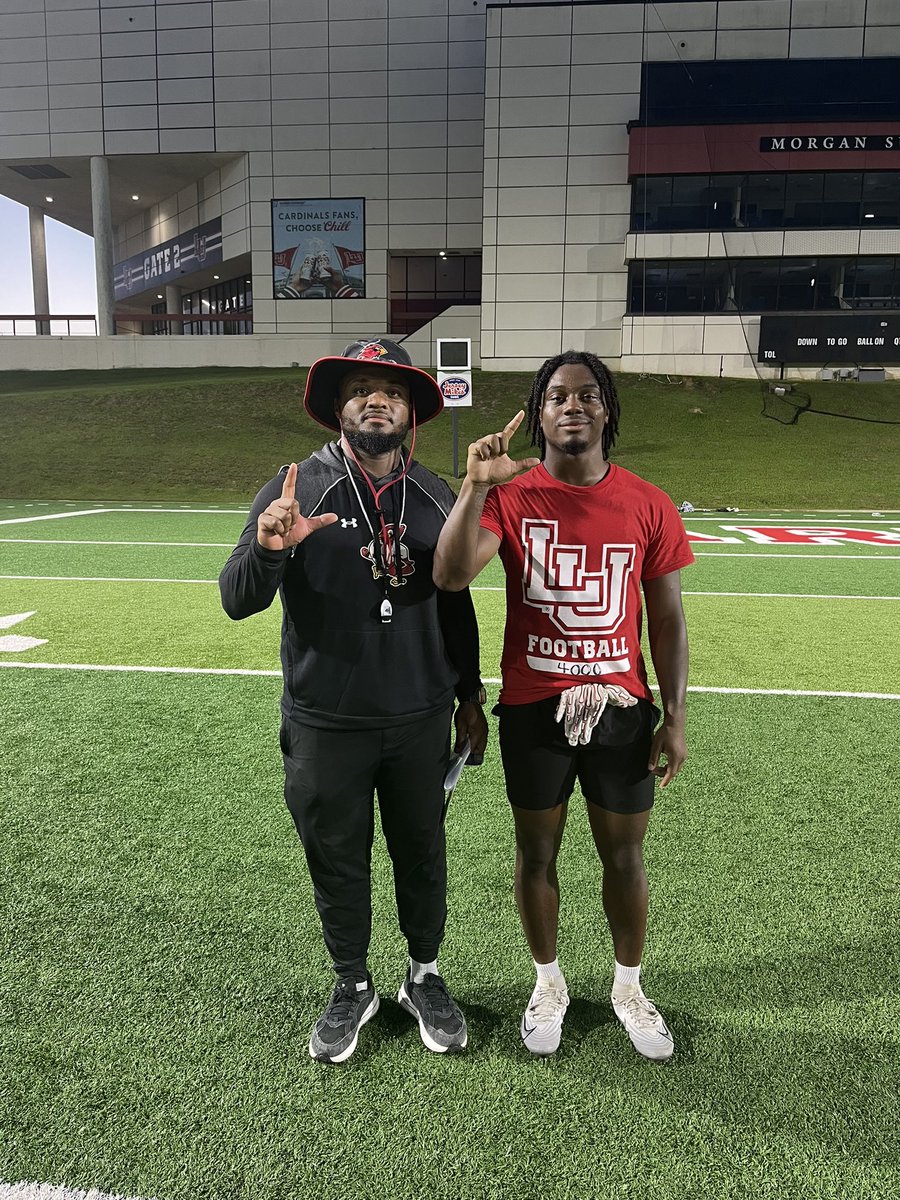 Draydenbacon09's tweet photo. #AGTG after a great camp experience and conversation with @coachmac_22 I am blessed to receive my first D1 offer from @LamarFootball ‼️‼️ 🔴⚪️⚫️ #GOCardinals @Coach_Cannata @CoachRossomando @JEBuchta07 @thedeepball @coachmerch @APWALK1 https://t.co/AyXxXJ0wK4