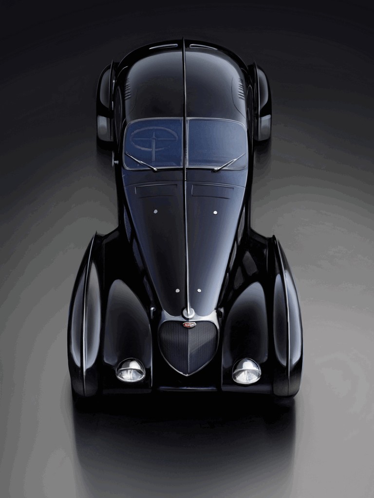 per_asp3ra's tweet photo. @BrianRoemmele That one is fake.
This is the most beautiful car of that era that was actually made. 
1938 Bugatti Atlantic https://t.co/7d3SuHMcwU
