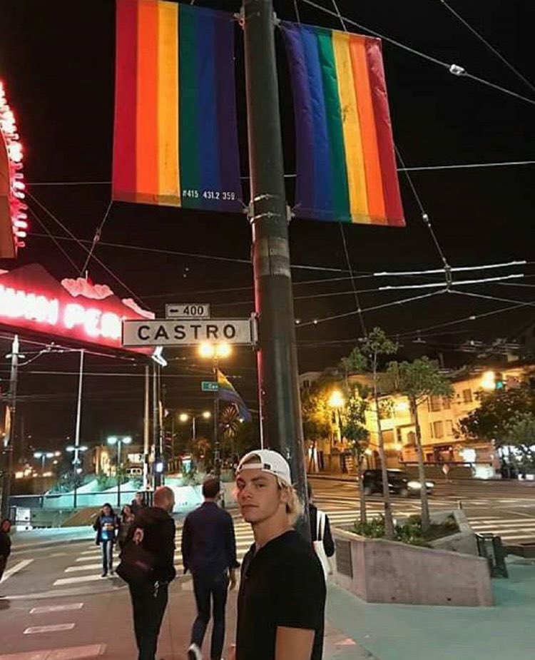 DailyRoss's tweet photo. its officially pride month!! 🌈 https://t.co/xh5sWkDdg1