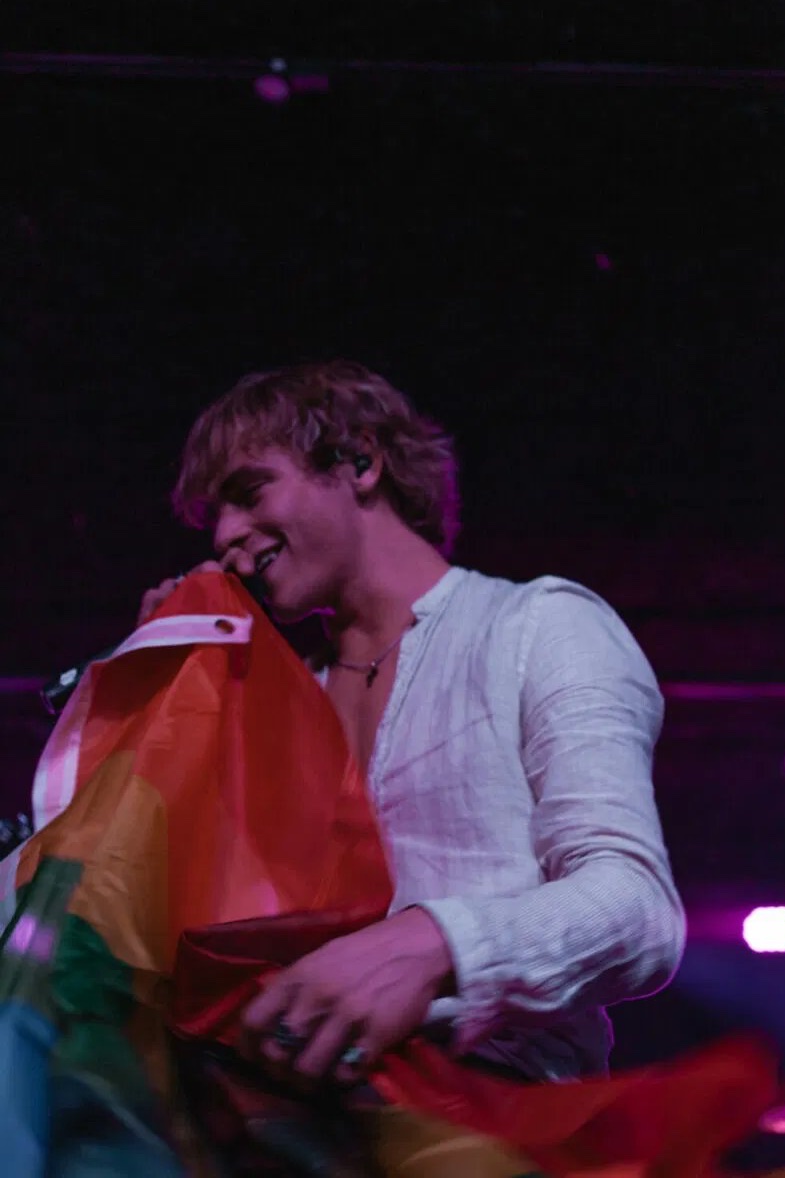 DailyRoss's tweet photo. its officially pride month!! 🌈 https://t.co/xh5sWkDdg1