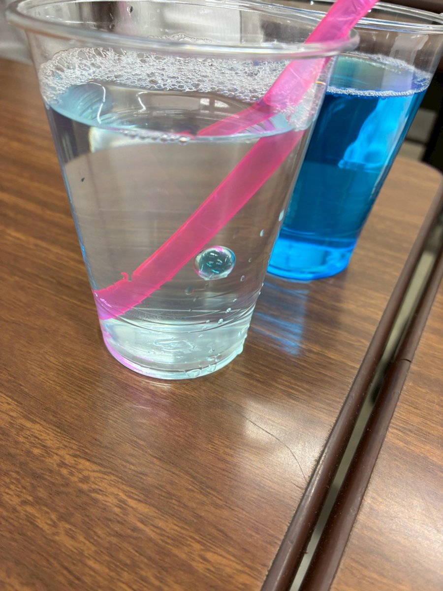 TGU_Aggressive's tweet photo. 5/26(火)の定例会では、小金井祭に向けた予備実験を行いました。

何種類もの実験案を用意し、小金井祭に来てくれる方に楽しんでもわうため、問題点を洗いだし案を絞っています。厳選された実験の数々、
お楽しみに

(ひろと🐙) https://t.co/XVxKA0Qq5N