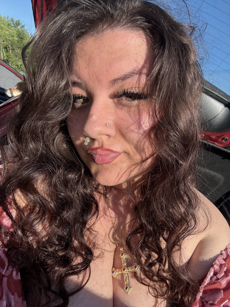sheiszoee's tweet photo. Sunkissed yes☀️😚💋

#pixelart #sugarbaby #sunset #like #follow #sugardaddy #loyalfans #sunkissed #mommy #lfl #f4f #follow4follow #wysokienapięcie #subscribe #repost #nofilter #FujimoriNuncaMás #viñadelmar #fyp #explore #nsfw #bbw #like4like #likes https://t.co/gHOmeCIkkK