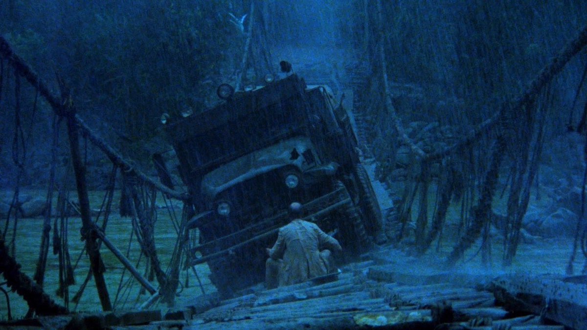 samuelcm88's tweet photo. this is the most insane fucking movie i’ve ever seen my god https://t.co/i7dW5OrjZW