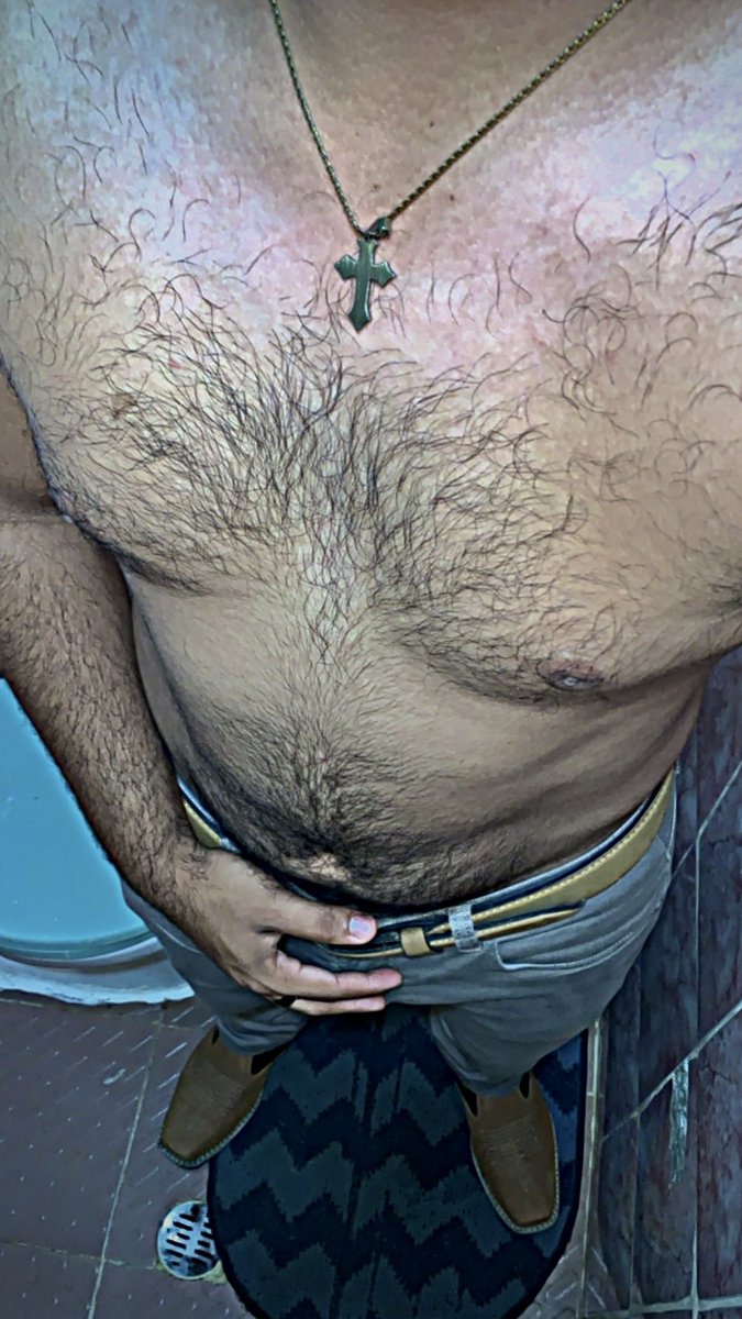 its_cessar's tweet photo. A quien no le gusta hombre peludo? 😛 https://t.co/ncpr809EIO