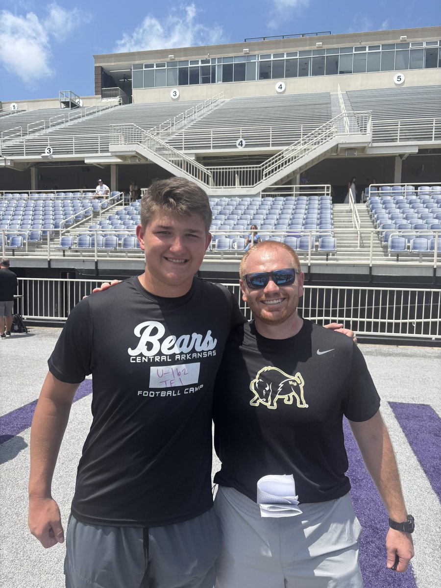 ERoper32's tweet photo. Had a great weekend of learning and showcasing my skills. Was able to attend @WeevilFootball camp on Saturday and @UCA_Football All AR Showcase today. #onlythebeginning
@HB_WildcatFB @CoachDanenhauer @SamMoraJr @CoachGGoff @CoachBryceBray @NathanBrownUCA https://t.co/9HTwCIXS5P