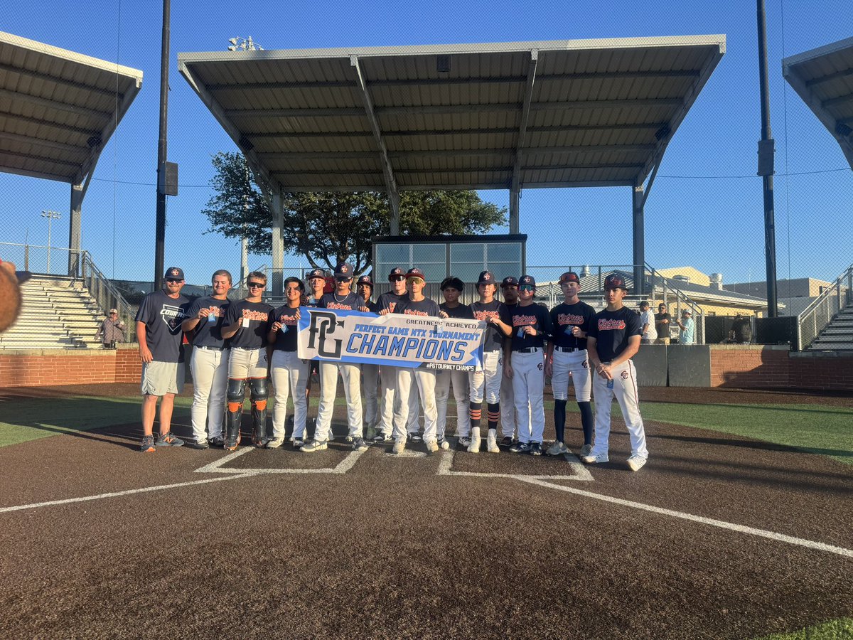 follow_cobras's tweet photo. Congrats to our 15u Walcott on bringing home the championship in the Perfect Game DFW Metroplex Opener! #TrustTheProcess https://t.co/YiQYYHdroG