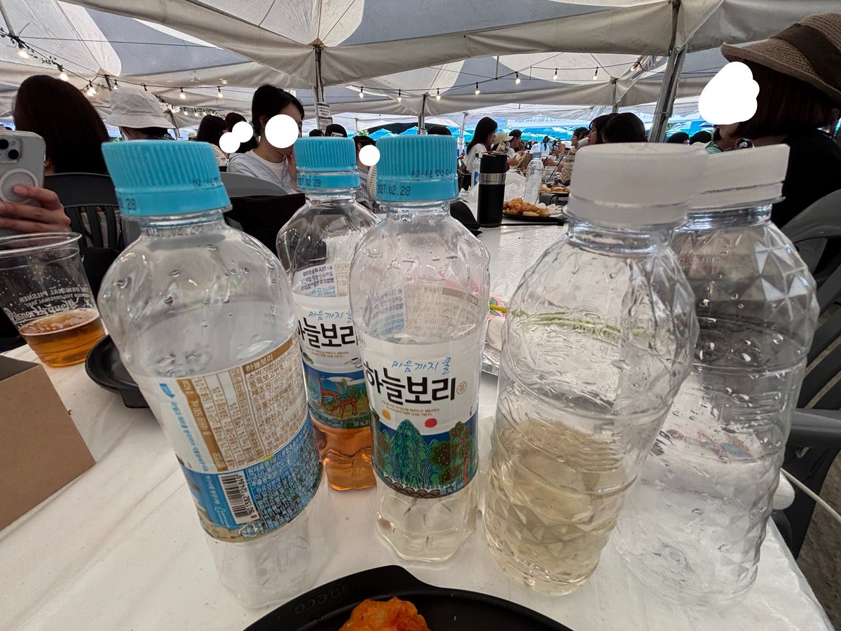 su042002's tweet photo. 너무 더웠지만 너무 행복했던 뷰민라
안뇽.. https://t.co/q0dSGuCn19