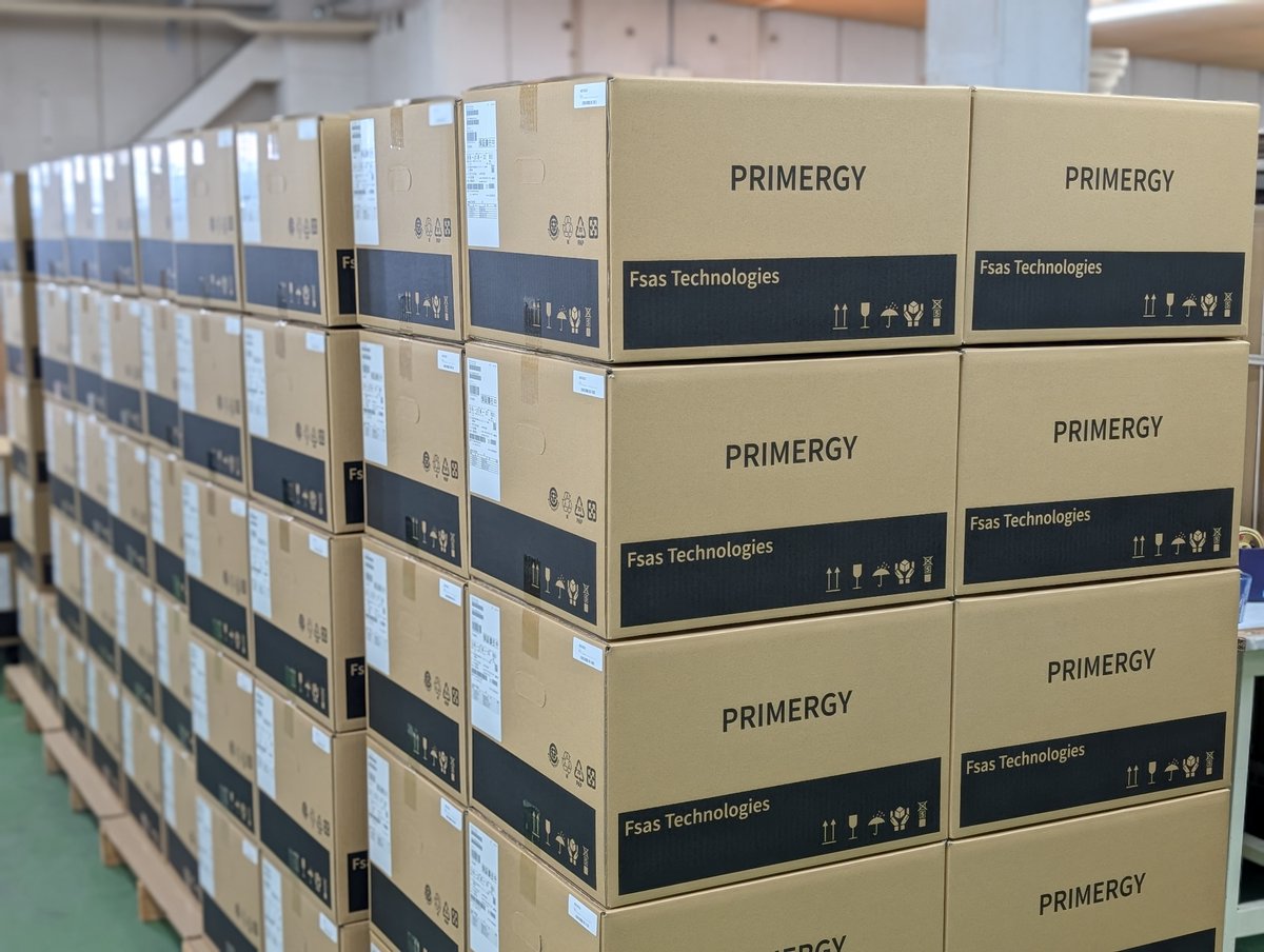 ottoserver's tweet photo. 【在庫商品情報】
新品 PRIMERGY TX1310 M5 BTOカスタマイズ
https://t.co/LUUyRlTEEq

当店在庫のタワー型サーバなら、短納期でご案内可能です！
納期お急ぎの方は是非お問合せください📩 https://t.co/9ldFq5G4SM
