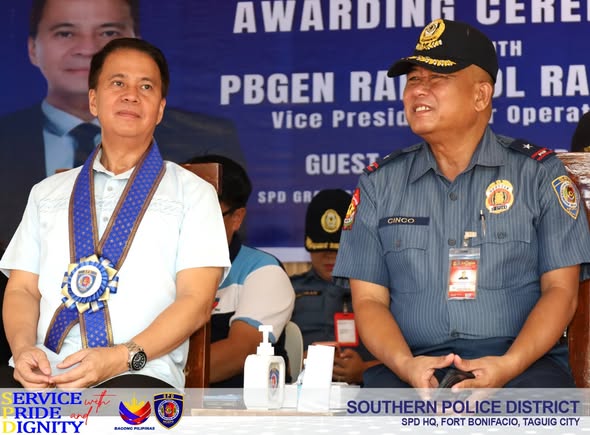 PioSPD's tweet photo. The Traditional Monday Flag Raising and Awarding Ceremony was conducted at the Southern Police District Grandstand along Lawton Avenue, Fort Bonifacio, Taguig City on June 1, 2026.

#BagongPNPparaSaBagongPilipinasSerbisyongMabilisTapatAtNararamdaman https://t.co/Wrw6k74zDA