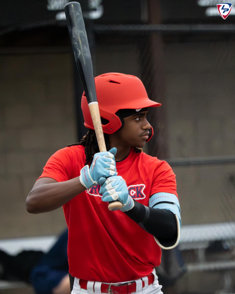 LakePointSports's tweet photo. .@prostockbc 𝘸𝘢𝘴 𝘭𝘰𝘤𝘬𝘦𝘥 𝘪𝘯 🔒

@prepbaseball | @PrepBaseballGA | @PBTourney https://t.co/f2P89dDqeL