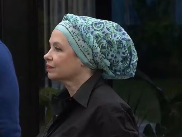 itslautrolo's tweet photo. SOL VOLVIÓ A LA CASA Y YA ARRANCARON CIERTAS ODIADORAS A ODIAR #GranHermano https://t.co/io119aFNnm
