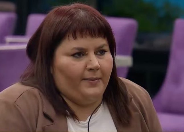itslautrolo's tweet photo. SOL VOLVIÓ A LA CASA Y YA ARRANCARON CIERTAS ODIADORAS A ODIAR #GranHermano https://t.co/io119aFNnm