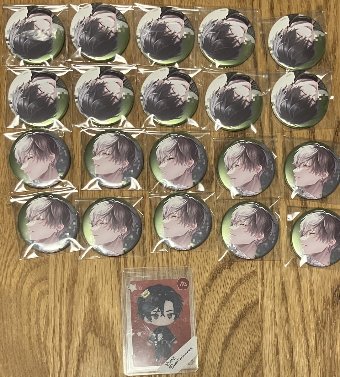 noujirubuwawa's tweet photo. 【交換/譲渡】ブレイクマイケース ブレマイ 周年 缶バッジ

譲：城瀬 須王 槻本 壱川

求：皇坂（白黒不問）or定価

◾︎本日6/1 13:00以降渋谷手渡し
◾︎城瀬さんは交換のみ

よろしくお願いします🙇🏻‍♀️ https://t.co/GdM1lAqvse