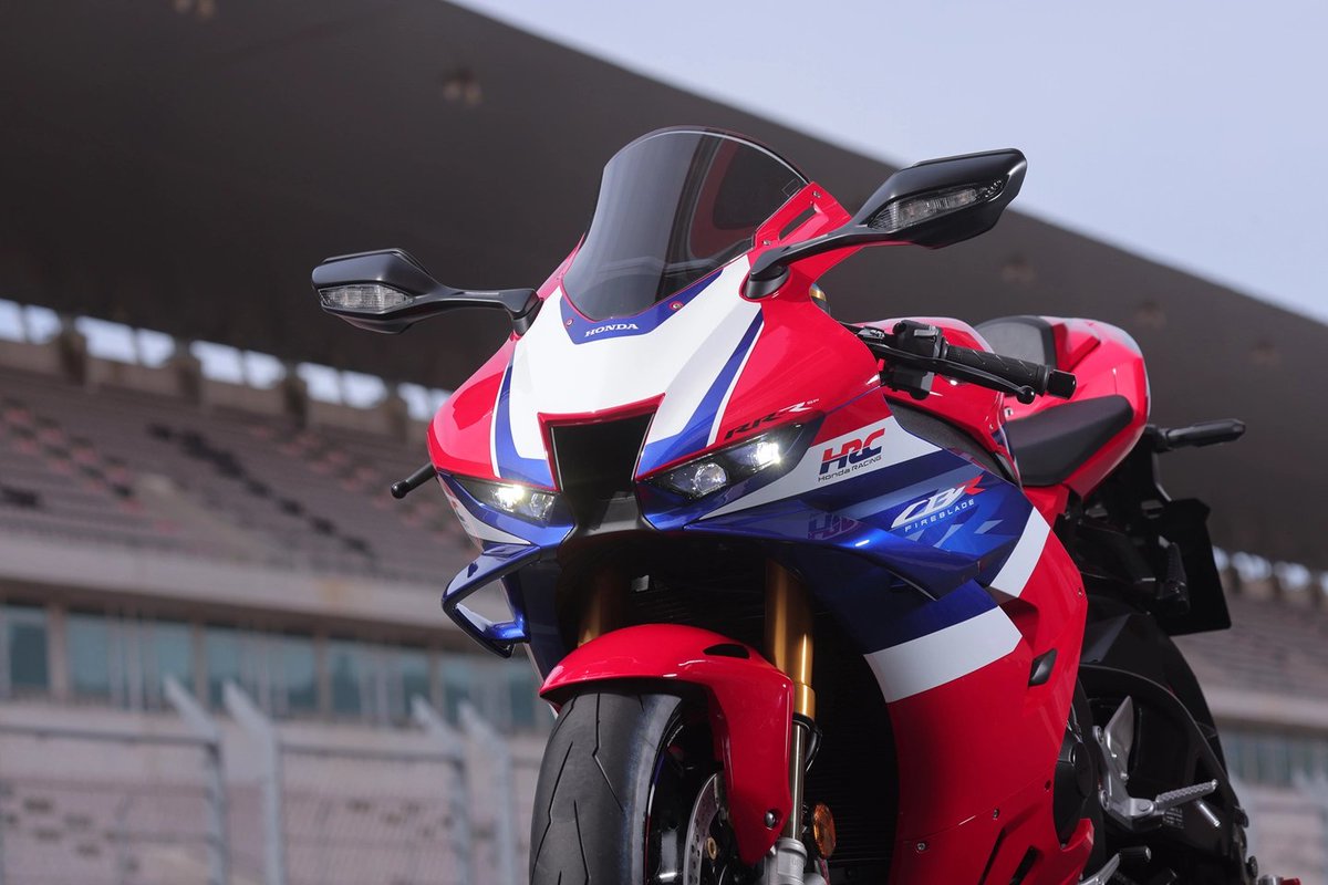 Deflictive's tweet photo. 𝗣𝗜𝗧 𝗘𝗡𝗧𝗥𝗬 - 𝗖𝗢𝗡𝗙𝗜𝗥𝗠𝗘𝗗

TREVOR FINN HANFORD
Racer # 7 
Honda CBR1000RR-R Fireblade SP https://t.co/BN8pSwNQUb
