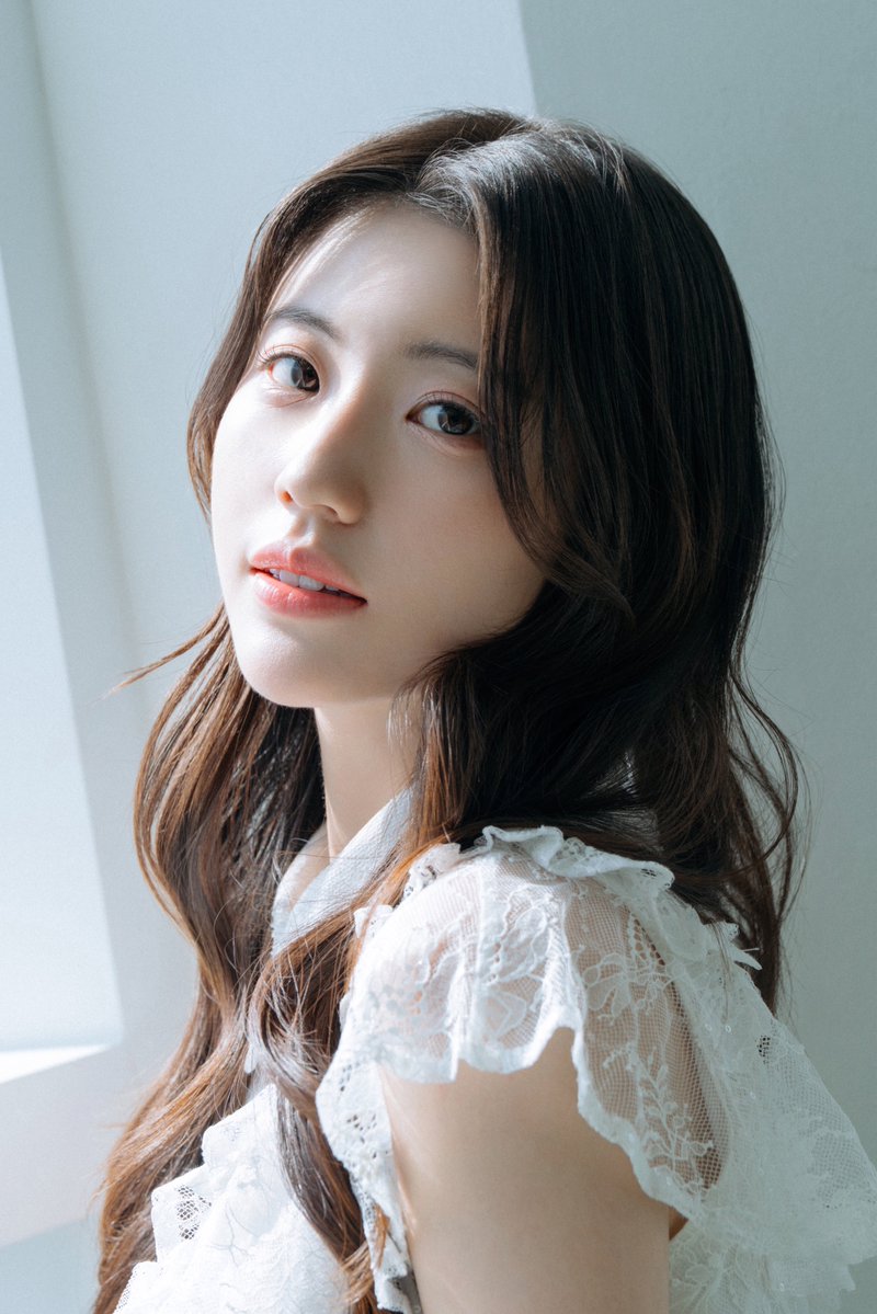 プロフィール