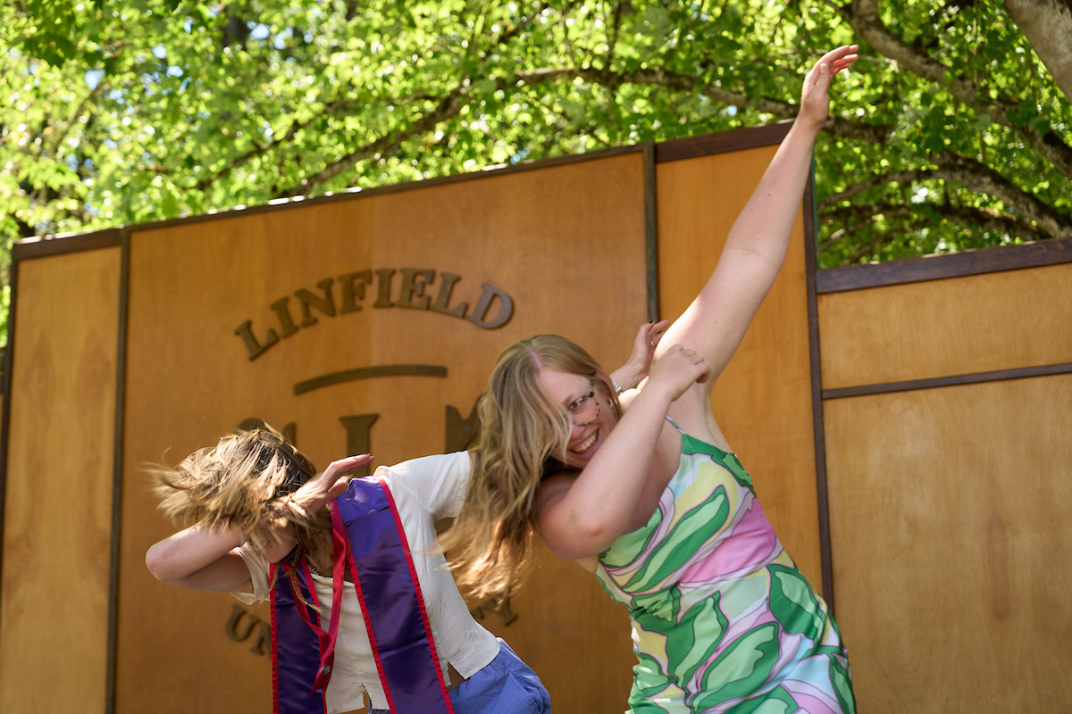 LinfieldUniv's tweet photo. One of the most special nursing traditions: choosing the person who pins you.

Today, 228 Linfield nursing graduates shared that moment with the family members, friends, mentors and faculty who helped them get here. Congratulations, Wildcats! 🎓

https://t.co/C7rWA6jBOJ https://t.co/N93BEXsL00