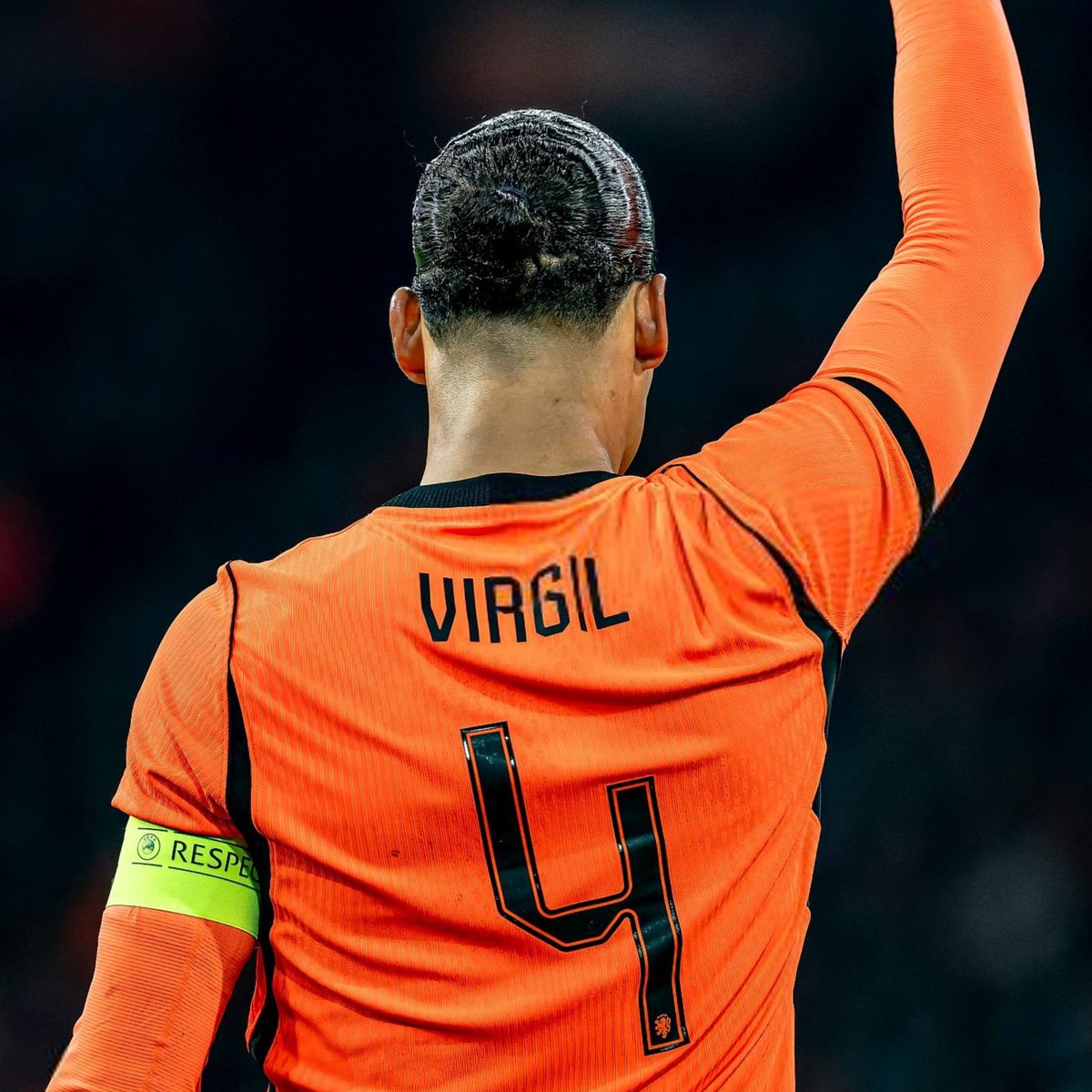 The Touchline | 𝐓 tweet media
