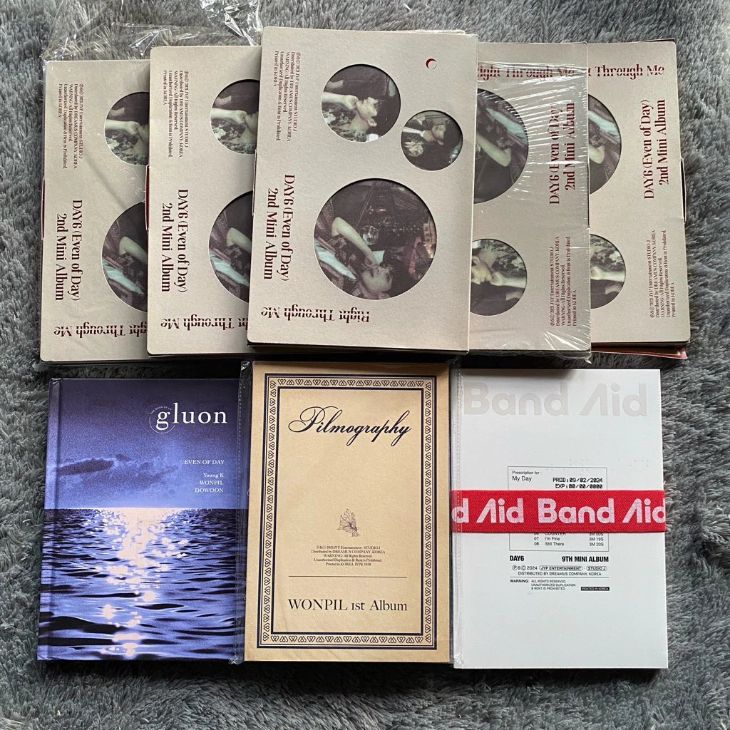 _93degree's tweet photo. FLASH SALE:

DAY6 EOD Official Album: Gluon, RTM

(unsealed, album only, not personal collections) @ idr 50k https://t.co/oWDvPXKjpT