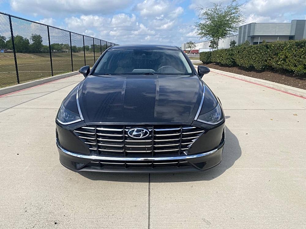 DixieAutos's tweet photo. 2021 Hyundai Sonata $16,995 https://t.co/mhsY0OKC8E