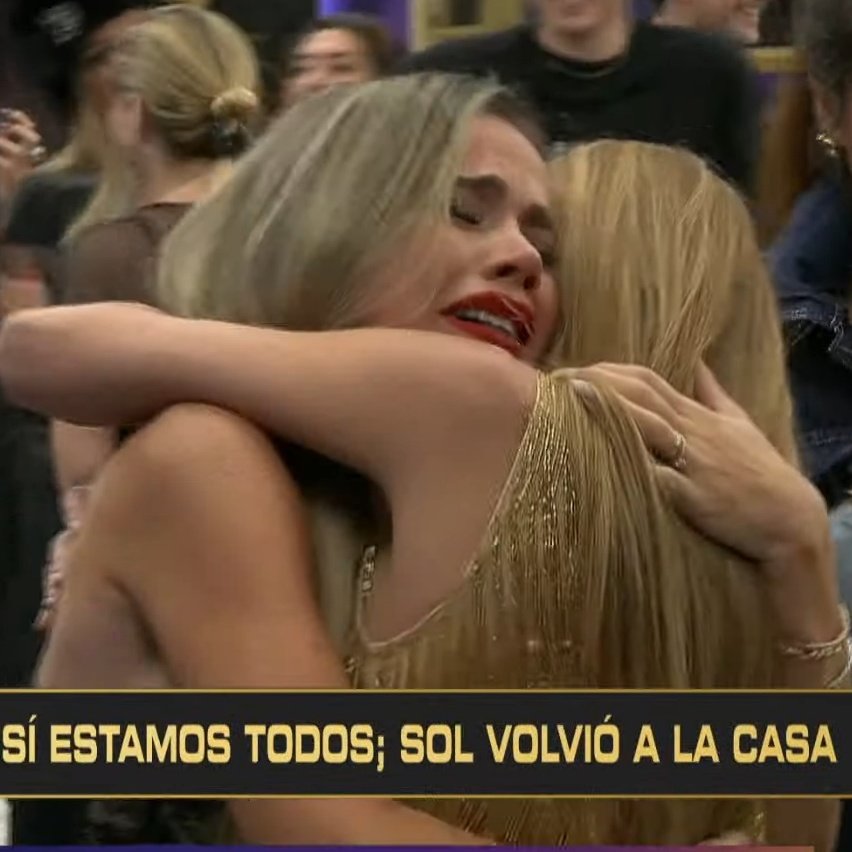 jaynamyangel's tweet photo. el reencuentro mas esperado de la edicion, las amo

VOLVIO SOL REVIVIÓ GH https://t.co/eec2E3AwbT
