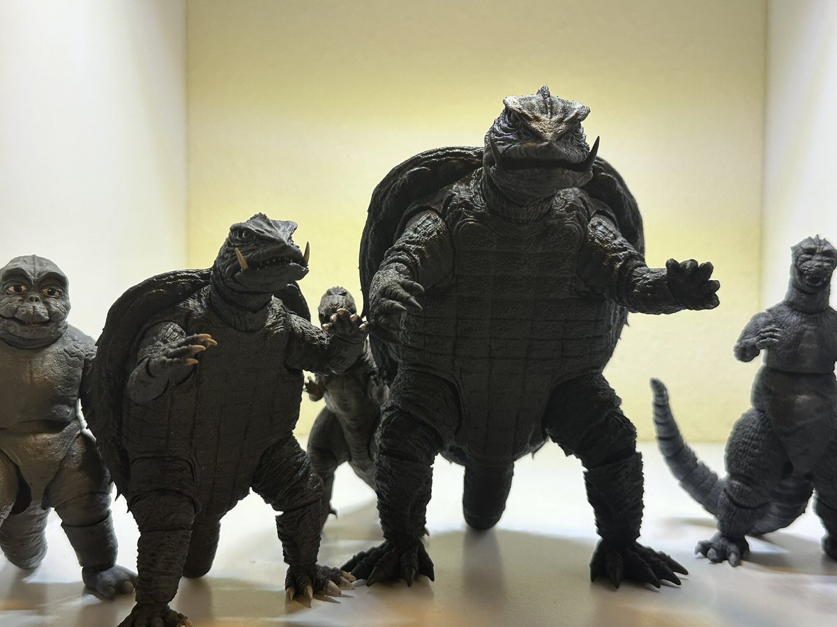 godzilla154's tweet photo. Gamera 65 da big version https://t.co/xDOgCvH2h0