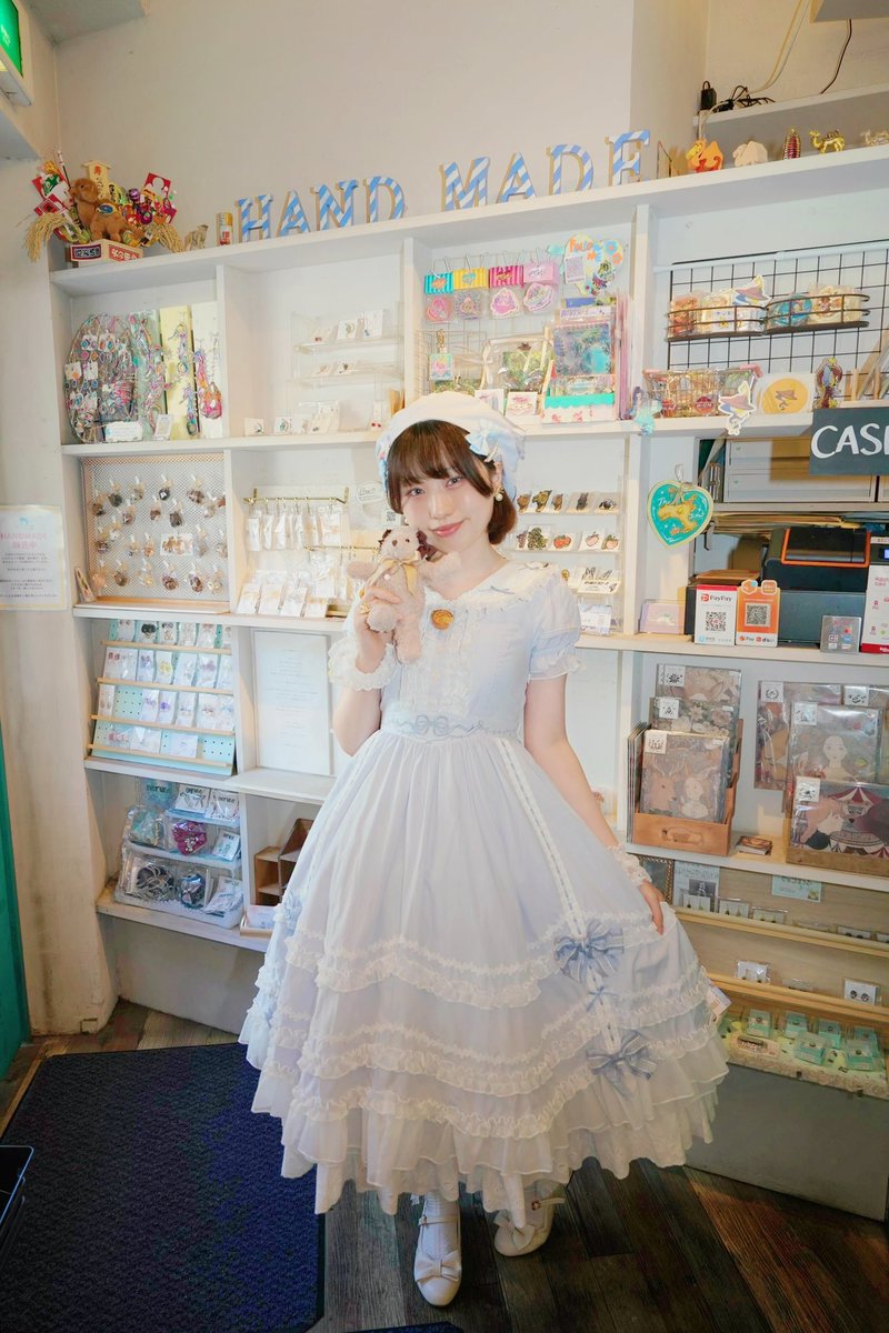 hanabusa_mari's tweet photo. 先日のお茶会コーデ❣️
星箱Worksさんの春風の香り𖤣𖥧𖥣𖡡𖥧𖤣

#ロリィタ https://t.co/AptNYKdPKa