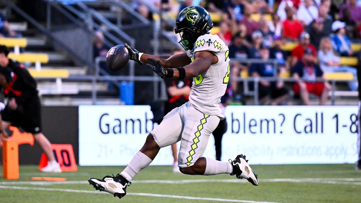 TheUFL's tweet photo. Kings run wild in Columbus and march into the postseason with their fourth straight win. 

Game recap: https://t.co/38fcNso3jE https://t.co/u9UXh0L9xE