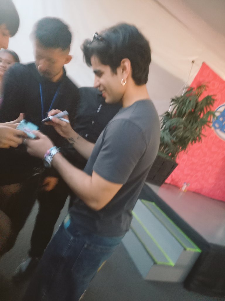 aaroncitoyyu's tweet photo. YO LO AMOOO MUCHOOO, COMO PUEDE SER TAAAN LINDOOO 😭💘

AARON PRICE SHOES IZTAP https://t.co/SkiLfoFcIZ