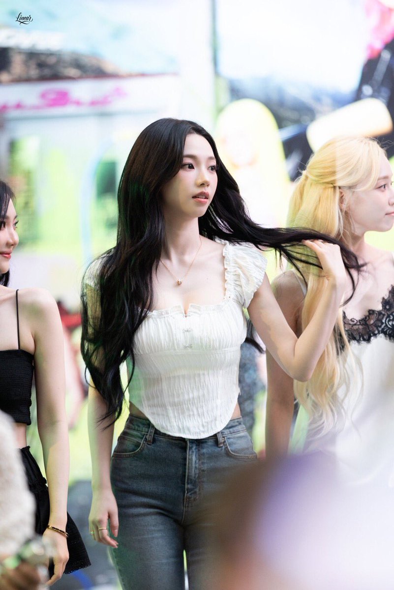 stuffbybt's tweet photo. (pre) rockcake - curve line corset blouse แบบคาริน่า🫶🏻
🎀 1350 ส่งฟรี  (มัดจำ500) 

#พรีเกาหลี #พรีออเดอร์เกาหลี https://t.co/w6f9rV07Oq