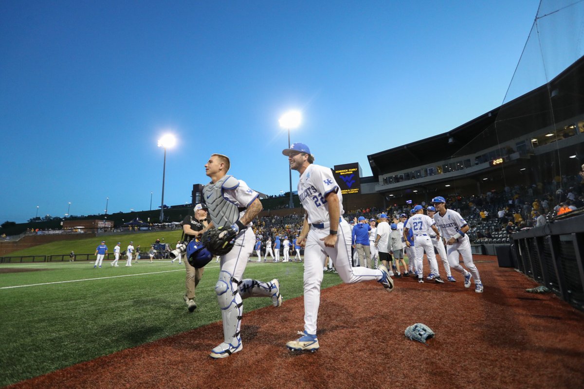 joebrowvm's tweet photo. Monday's decisive Game 7 of the Morgantown Regional between WVU and Kentucky will begin at 6 p.m. https://t.co/zziZjceyxx