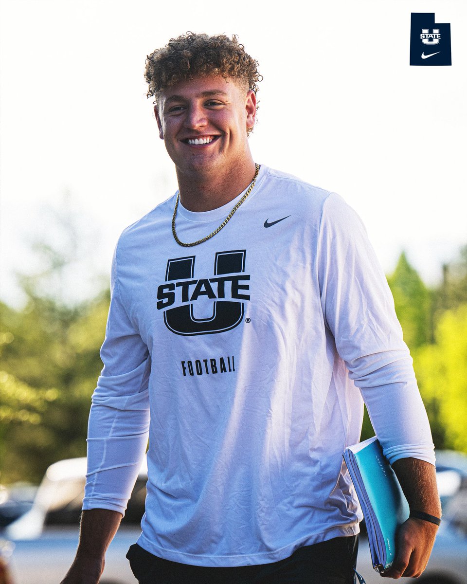 USUFootball's tweet photo. The guys are back in Logan and ready to work! 🤘🏈 https://t.co/hvsbwXY8y0