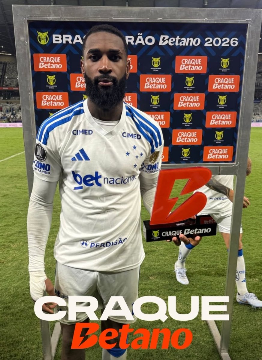 cristyan_kelwen's tweet photo. O primeiro troféu de melhor em campo do Gerson com a camisa do Cruzeiro https://t.co/L7VkEj5mrU
