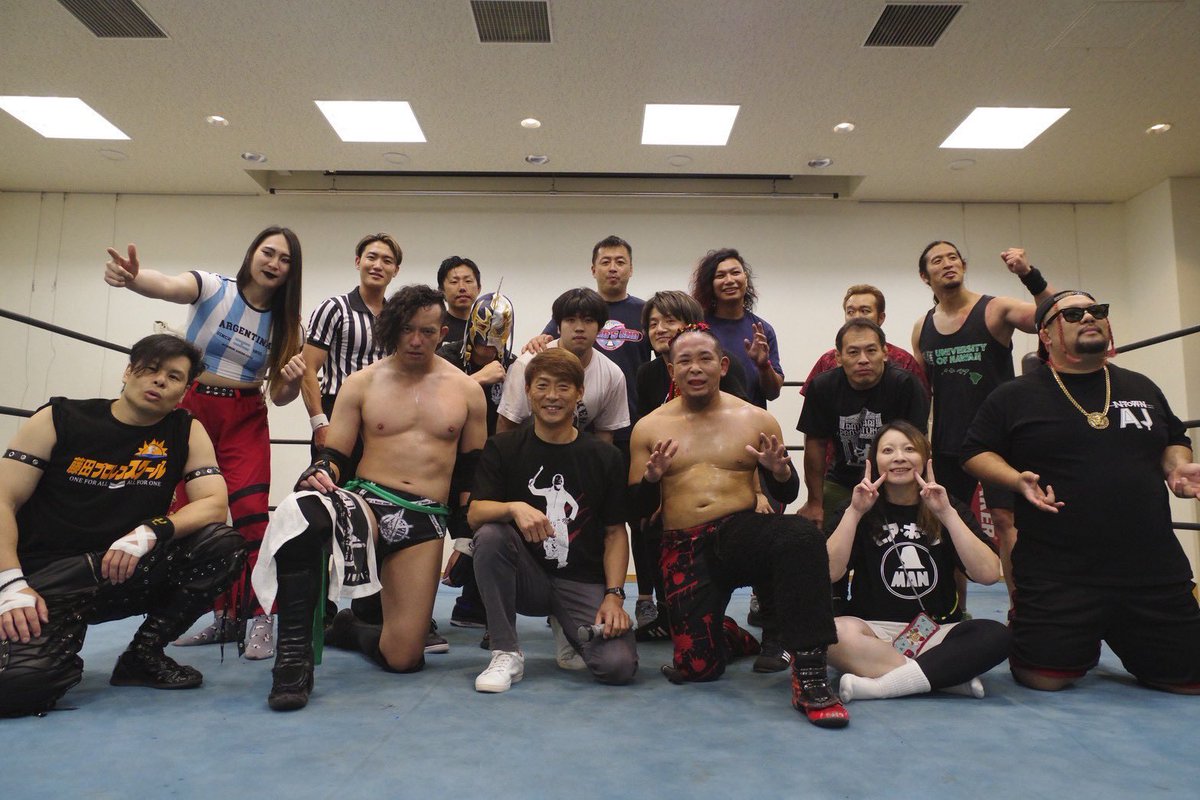 RefSota's tweet photo. 5/31 道端剛史選手の自主興行。
大盛況でした！

#殺戮蜘蛛
#ランズエンド https://t.co/tPemWMTM5S
