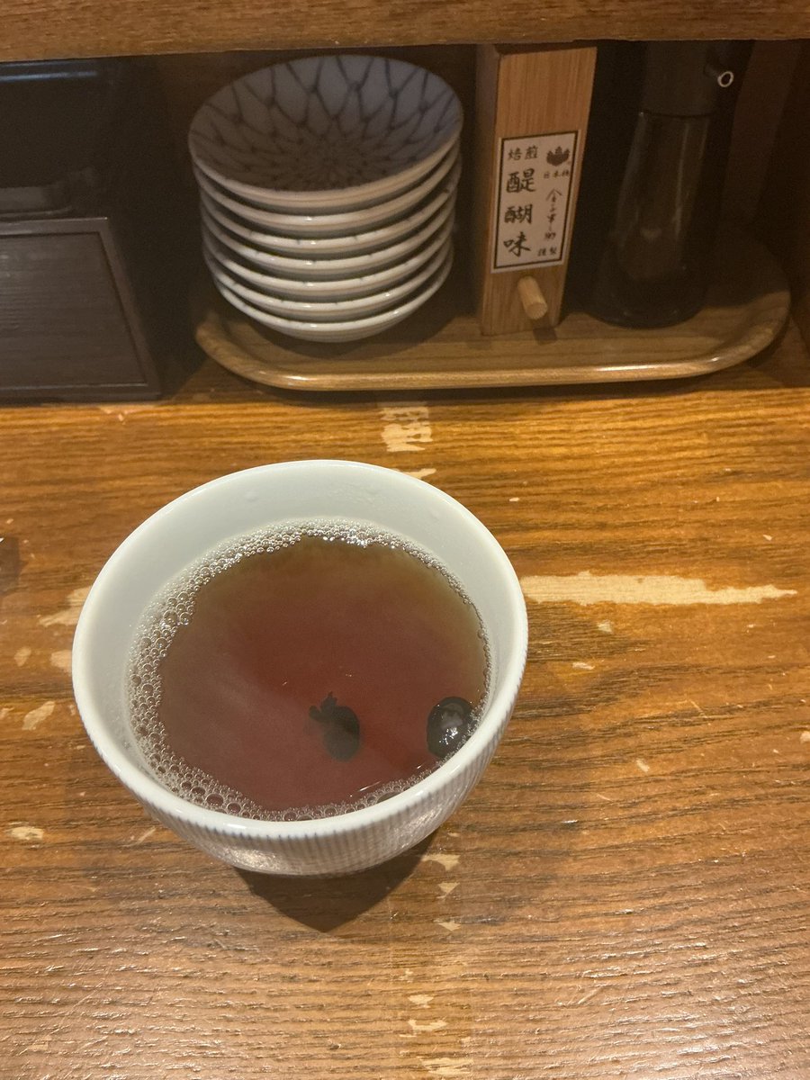 CDW900E's tweet photo. ランチじゃ！
暑いよぉ… https://t.co/z4l8ew8X0R