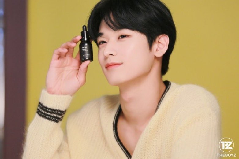 jrrrn115's tweet photo. 충격 이쥬염 뽀둥이 https://t.co/VKgsHMBi6r