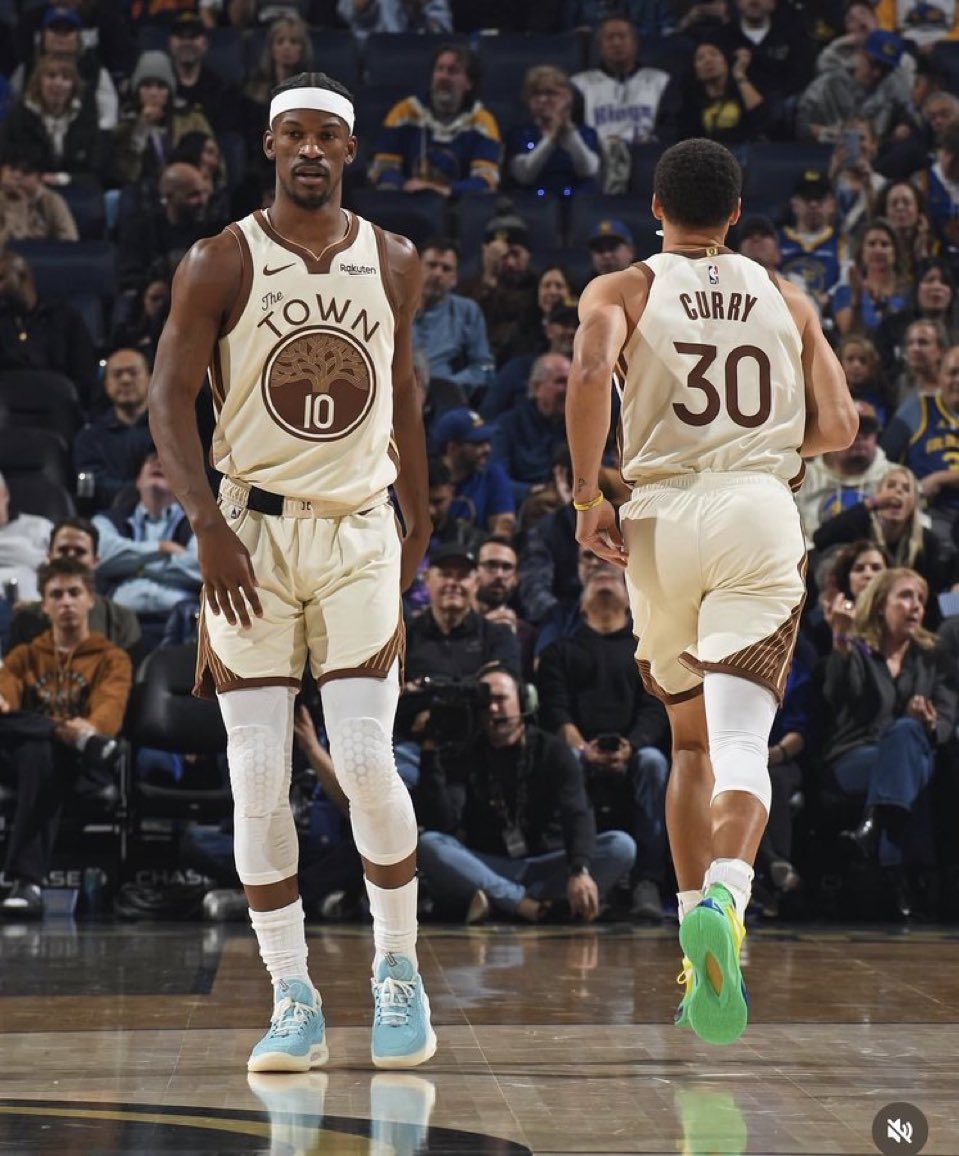 ButlerlllMuse's tweet photo. Like this tweet if you miss this duo https://t.co/Zfr4qZsBkZ