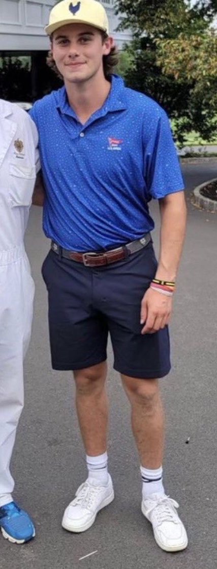 dailyjhugh's tweet photo. yall know what i’m about to say 🤤🤤🤤 https://t.co/eqK69jdkPz