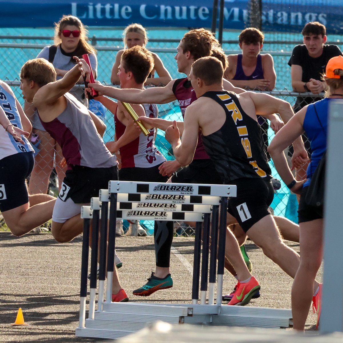LVMYPack's tweet photo. 4x100 relay heads to WIAA state! https://t.co/m1vJ5RsPPn