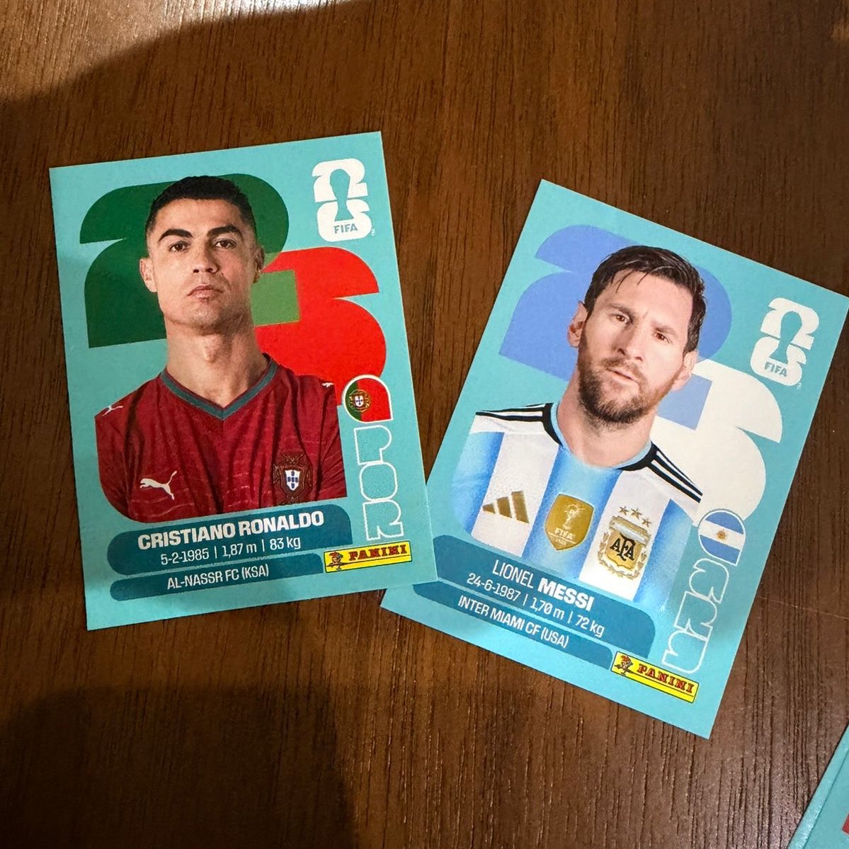 nsflmr's tweet photo. Hoy complete el álbum del mundial y me quedaron Messi y Cristiano repetidos 🥹
Si te falta alguno te lo regalo @jpvillamil8 🫶🏻 https://t.co/xCPYRrx62T