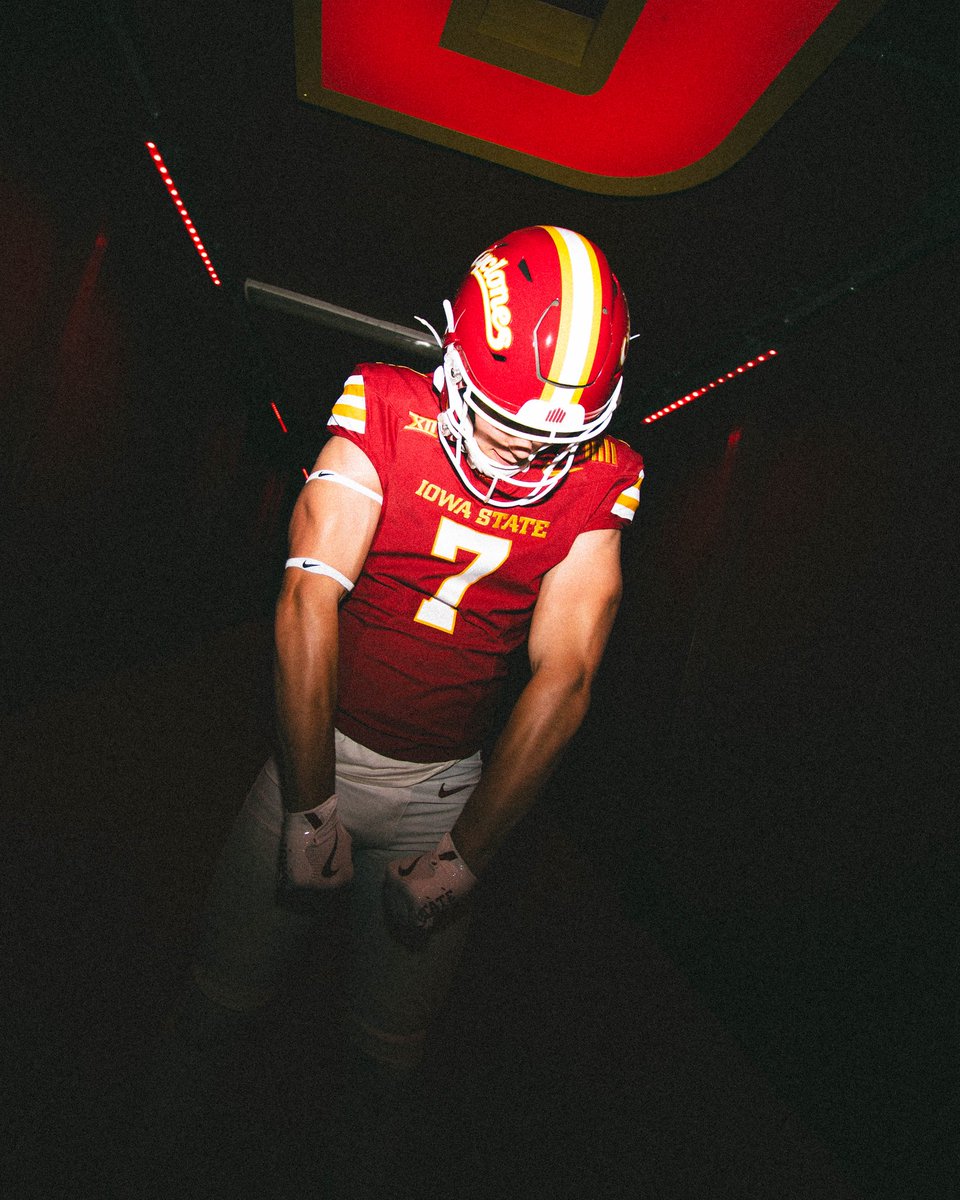 joevinyard11's tweet photo. Had a great time back in Ames this weekend! Go Cyclones! 🌪️🚨
@CoachHestness @Coach_Roehl @CycloneFB @andy_lucas98 @nickmeltz @RickyCiccone https://t.co/9ZNzqAieO7