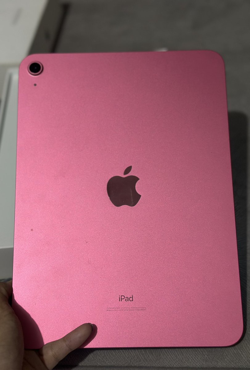 LuluMath99's tweet photo. WTS ipad gen 11 128gb IBox Pink

garansi on
Bh 100% cc 57 (like new)
 dapet case, pencil

💰6.3
Dom Jaksel, COD sekitar jkt dan tng 
oren🍊 avail https://t.co/1gNDSYwc47