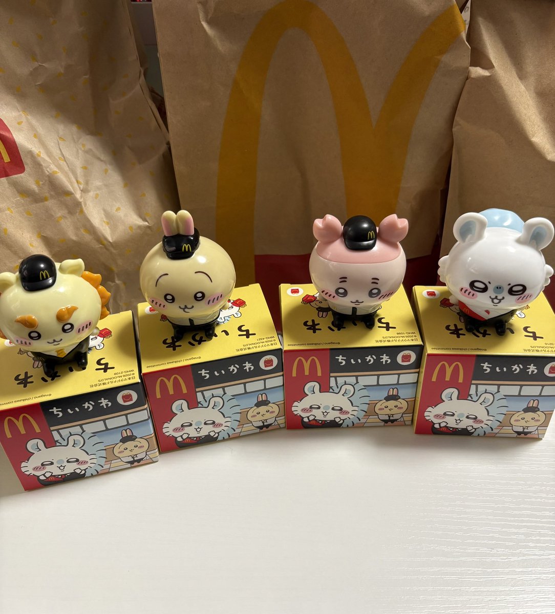 seiya3142's tweet photo. マックちいかわ無事全てコンプリート🥰
今回シーサー入ってるのまじで神すぎる🤩
マクドナルド様ありがとう✨🙏 https://t.co/IO0BB6cSGy