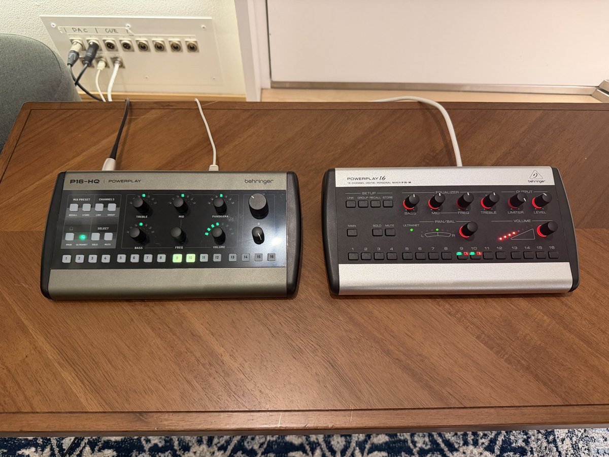 vanquish0630's tweet photo. 新型と旧型、全然違う！

新型は全くノイズが無い！

#POWERPLAYP16

#BEHRINGER https://t.co/PbmBEgjnzR