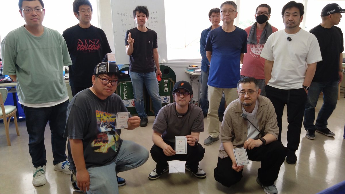 suntopiabase's tweet photo. ５月３１日(日）、ミニ四駆ストッククラスが開催されました。

《こどもの部》

優勝　なり　さん
準優勝　ゆうま　さん
第三位　ユト　さん

《おとなの部》

優勝　たた　さん
準優勝　ユースケ　さん
第三位　金曜日　さん
参加いただいた皆様、ありがとうございました。 https://t.co/8hvHhVYLVB