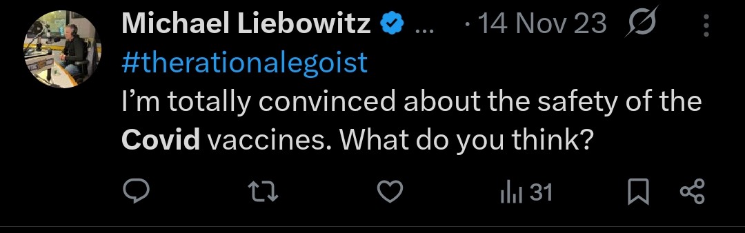 ZipFizzle's tweet photo. @ComicDaveSmith @Lieboisout I think we can all agree we should take a moment and consider this dipshit's opinion. https://t.co/zqMoNeiLpC