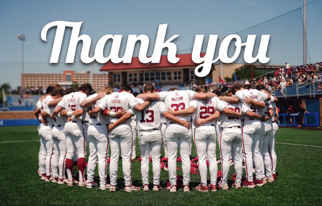 DoubleYY89's tweet photo. @RazorbackBSB Do the tweet https://t.co/5gdjRaUP1n