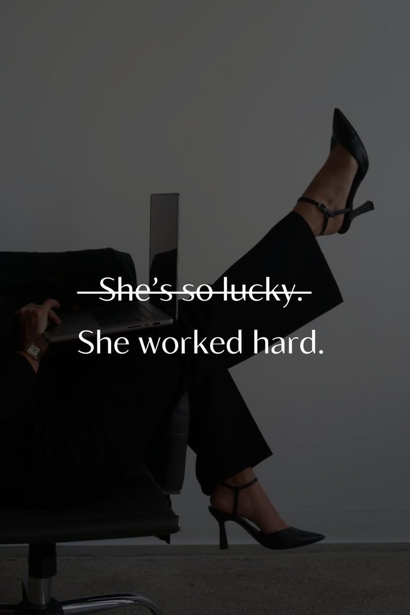 ftnaslyna's tweet photo. 👠 https://t.co/EnkB7zpUga