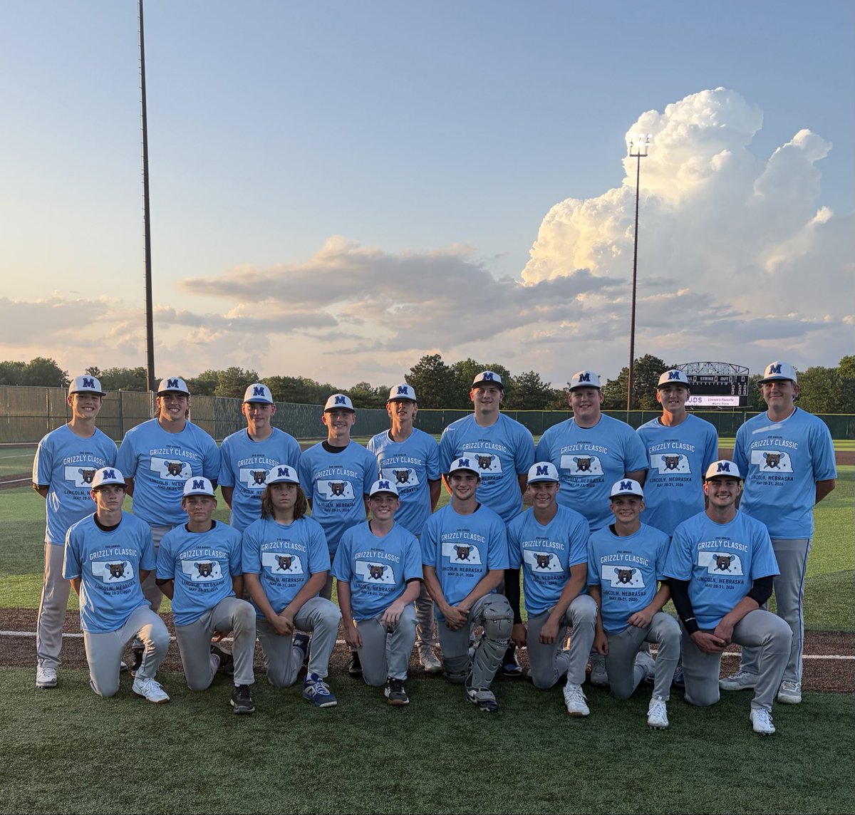 MalcolmBaseball's tweet photo. The Juniors captured the championship at the 2nd Annual Grizzly Classic! Strong competition throughout. Gave the guys a great opportunity to test themselves against quality opponents. Really well ran tournament by Standing Bear. https://t.co/v2kfp1OuAg